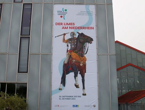 Plakat Eingang Limes am Niederrhein APX